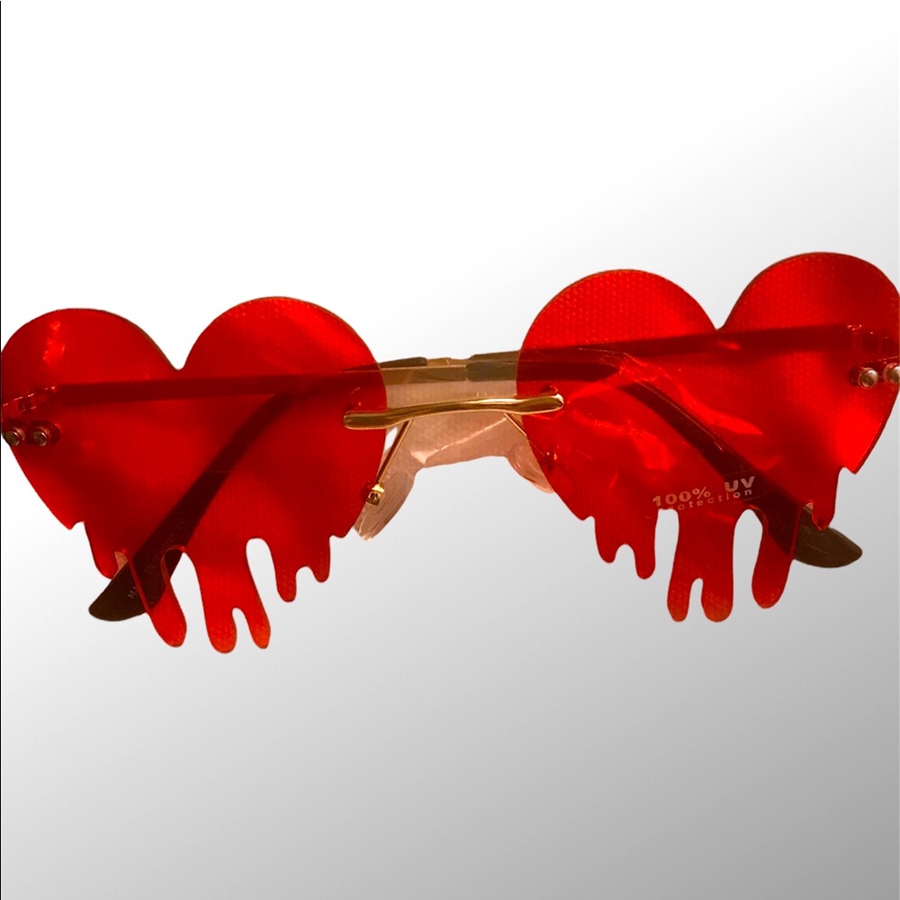 Red heart drips